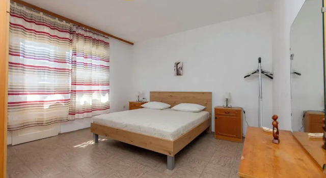 Apartments Antonio, Rezerwuj Apartament Hotele w Split-Dalmatia County z parkingiem, Parking
