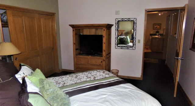BBCS Black Bear Lodge Deluxe 2Bed 2Bath