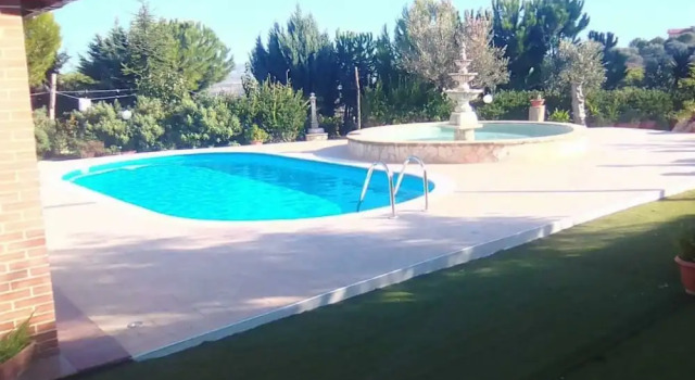 Agrigento Templi Pool Garden, Prenota Bed & breakfast Camastra Sicilia