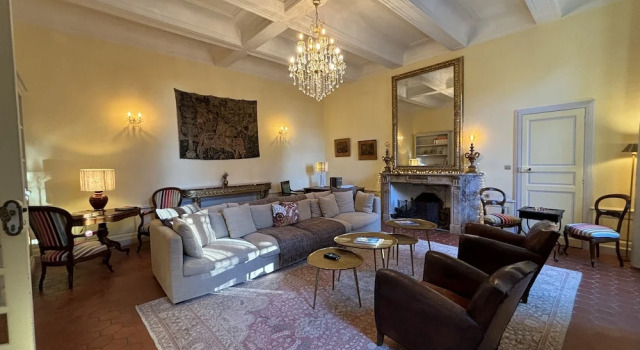 Chateau de Roquelune, Book Bed and Breakfast Pezenas Hérault