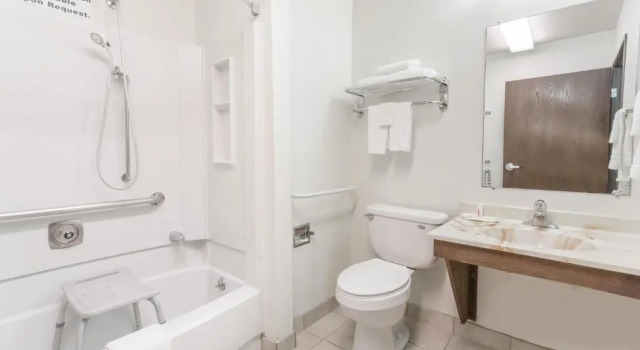 Четырёхместный номер Standard Super 8 by Wyndham Grand Junction Colorado