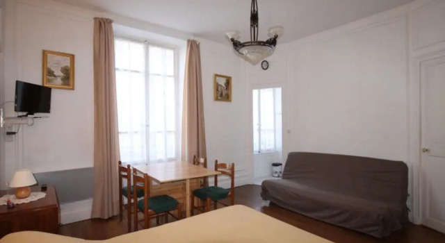 Appartement Mont-Dore, 1 pièce, 4 personnes - FR-1-608-60