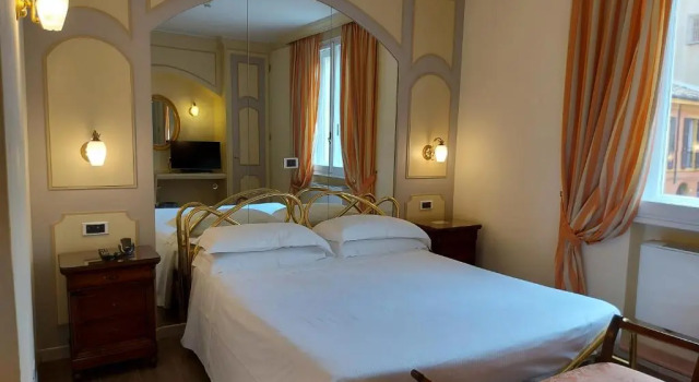 Полулюкс Phi Hotel Canalgrande