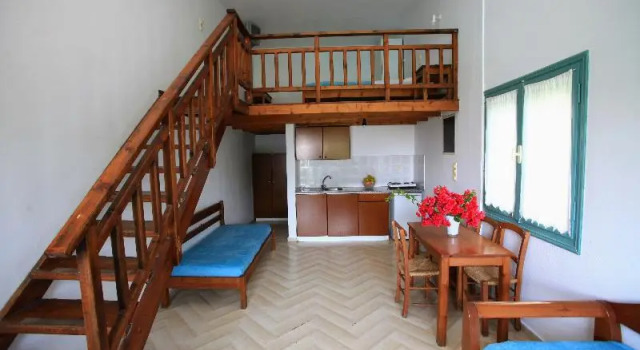 Четырёхместные апартаменты Anatoli Apartments