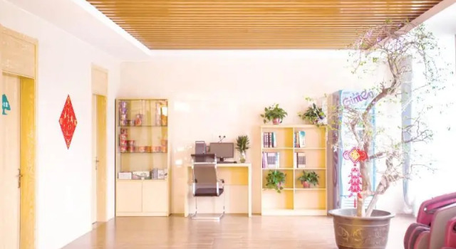 GreenTree Inn Heze Yuncheng County Dongcheng International, Rezerwuj Hotel Tanie hotele w Yuncheng