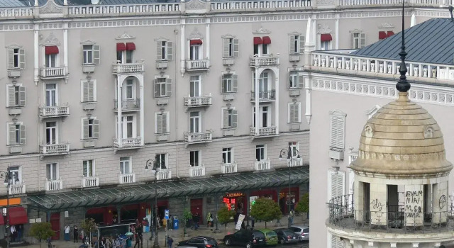 Flat in Tbilisi, Забронировать Отель Чугурети Тбилиси, рядом с Концертный зал Тбилиси