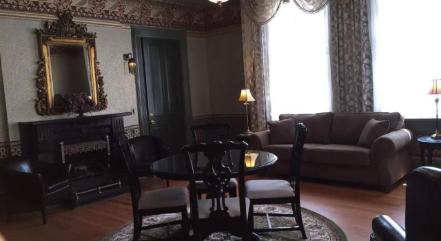 Апартаменты Luxury Beaumont Hotel and Spa