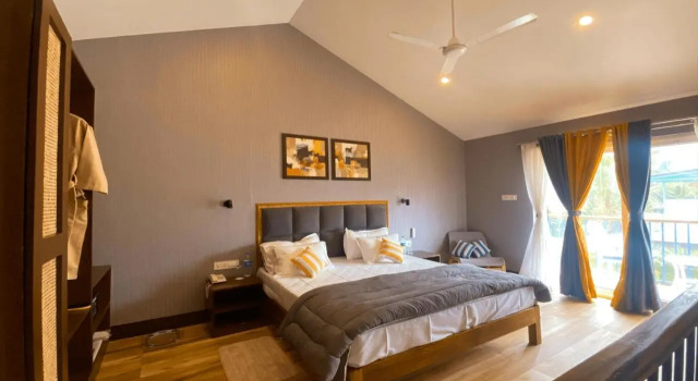 Sandbanks Beach Villas Morjim, Varaa Hotelli 4 tähden hotellit kohteessa Goa, 4*