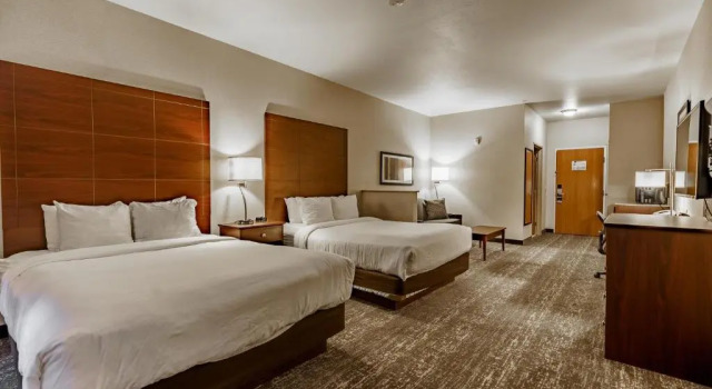 Четырёхместный люкс Cobblestone Suites - Ripon