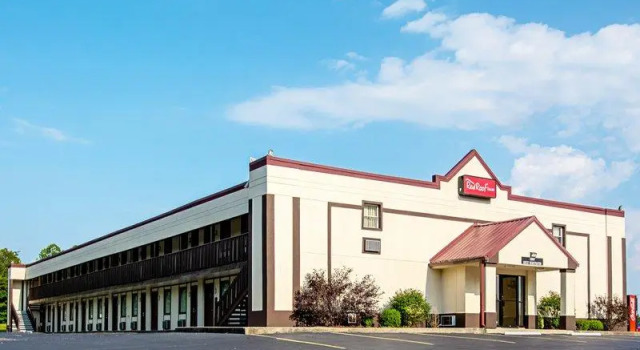 Номер Superior Red Roof Inn Scottsburg
