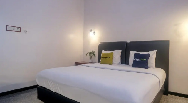 Люкс Urbanview Omah Pari Boutique Hotel