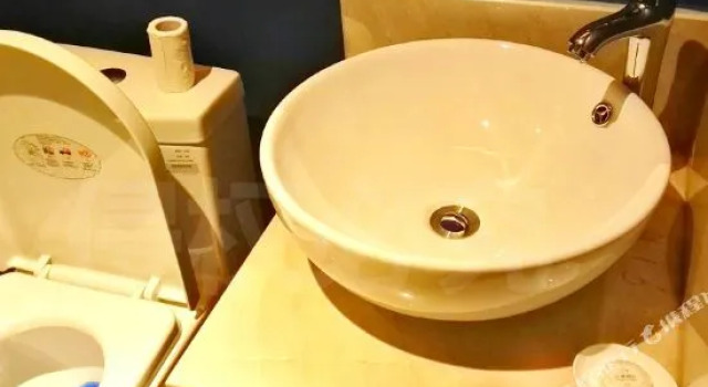 Baiqian Hotel, Prenota Hotel Anshun Guizhou