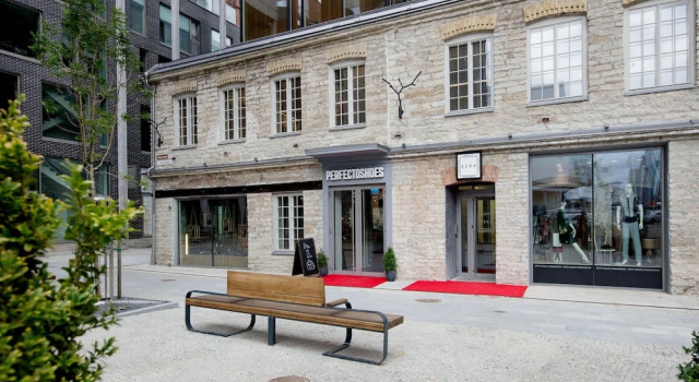 8ERA Business Executive Rotermanni Apts, Rezervovat Apartmán Hotely v Harjumaa s parkováním, Parkování