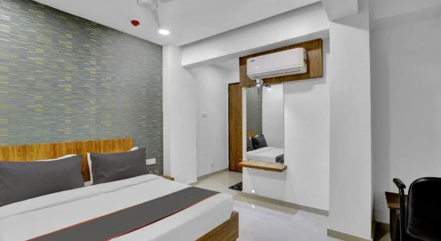 Hotel Royal Mansion, Gandhinagar, Rezerwuj Hotel Hotele w Gujarat ze śniadaniem, Śniadanie
