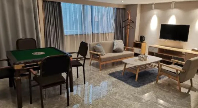 Люкс Business Nanchang Wuai theme hotel (New Wuyue Plaza store)