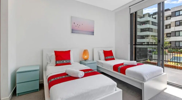 Kozyguru | Penrith | 2 Bed 2 Bath Apt Free Parking, Забронировать Отель Пенрит Sydney Region, рядом с Aqua Golf