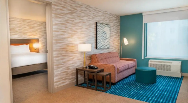 Двухместный люкс c 1 комнатой Home2 Suites by Hilton Corona