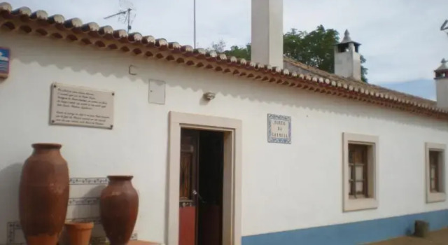 Monte da Crimeia Turismo Rural, Prenota Hotel  
