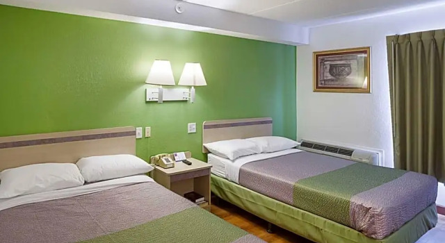 Номер Deluxe Motel 6-Binghamton, NY