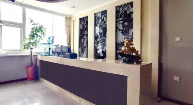 OYO Korla Hongle Hotel, Rezerwuj Hotel Korla Xinjiang
