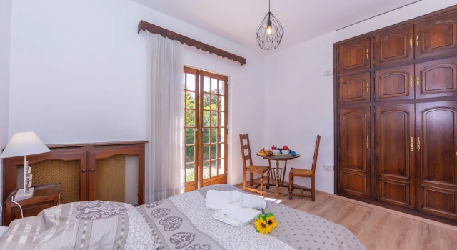 Семейная вилла с видом на озеро Villa Martine Au Bord Du Lac - Happy Rentals