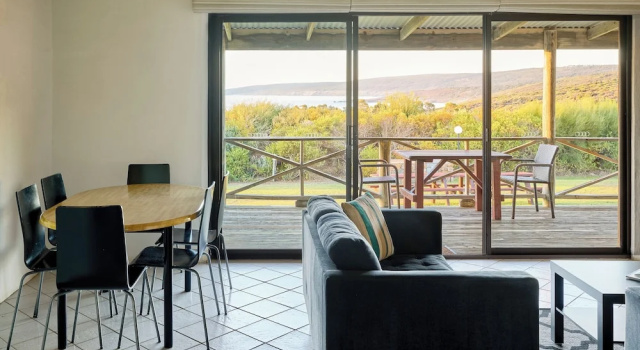 Апартаменты Standard Chandlers Smiths Beach Villas