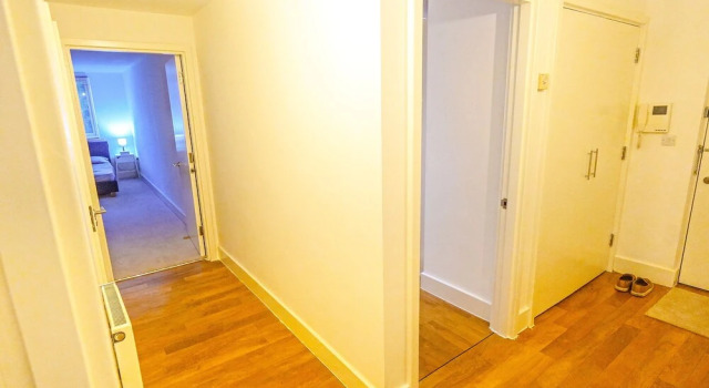 Modern Spacious 2-bed Apartment in London, Забронировать Апартаменты/квартира Апартаменты Бромли, Апартаменты/квартира