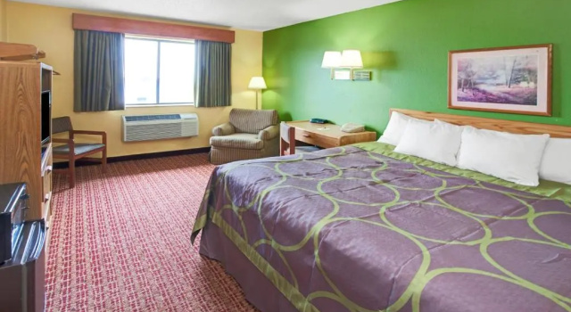 Двухместный номер Standard Super 8 by Wyndham Romeoville Bolingbrook