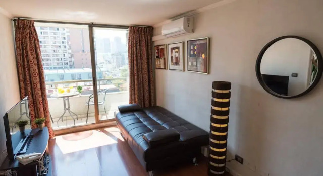 Apartamento Canales 2, Забронировать Апартаменты/квартира Отели Сантьяго с бассейном, рядом с Станция метро Manuel Montt, Бассейн