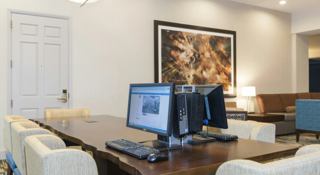 Doubletree by Hilton Pleasant Prairie Kenosha