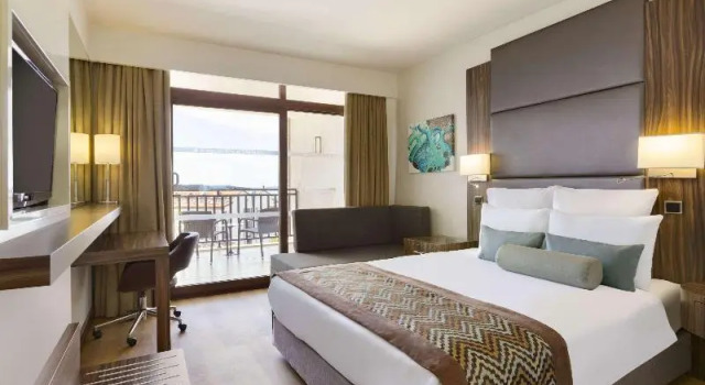 Двухместный номер Standard с видом на окрестности Ramada Resort by Wyndham Akbuk