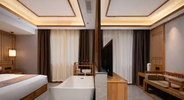 Люкс Fengyu Chenxi Hotel (Inside Fenghuang Ancient City)