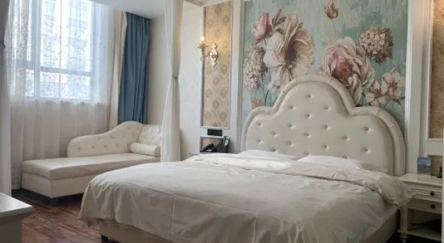Mianxian Kaixuan Theme Hotel, Prenota Hotel Hanzhong Shaanxi