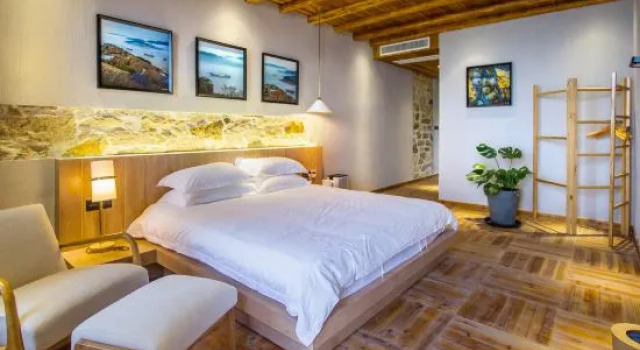 Rodzinny suite i balkonem i z widokiem na morze Zaihaibian Hostel