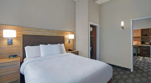 Люкс TownePlace Suites by Marriott Grand Rapids Wyoming