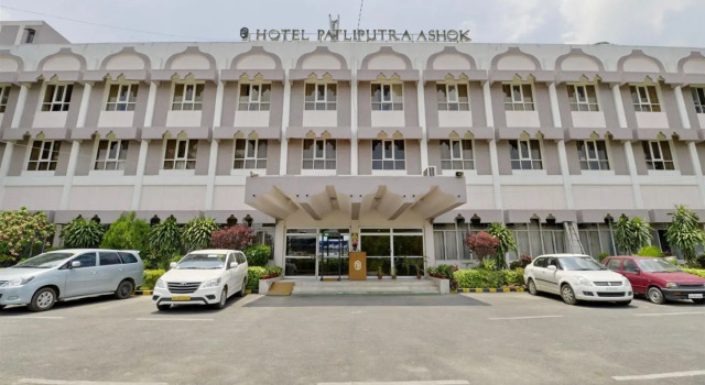 Hotel Patliputra Ashok, Rezervovat Hotel Hotely v Bangalore s parkováním, Parkování