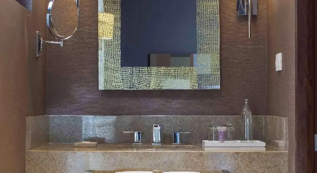Четырёхместный номер Standard с балконом Mercure Bogota Calle 100