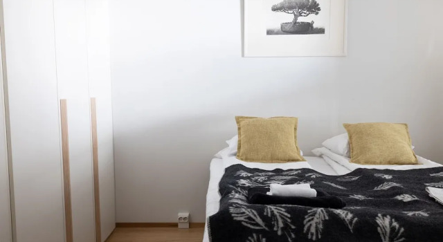 2ndhomes Central 1BR Apartment w Balcony, Забронировать Апартаменты/квартира Хельсинки Большой Хельсинки, рядом с Парк Эспланады