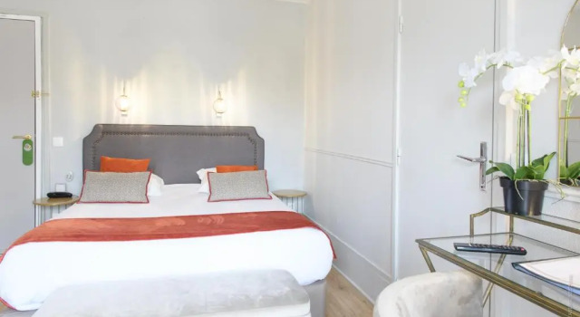 Четырёхместный номер Superior A lHôtel Des Roys