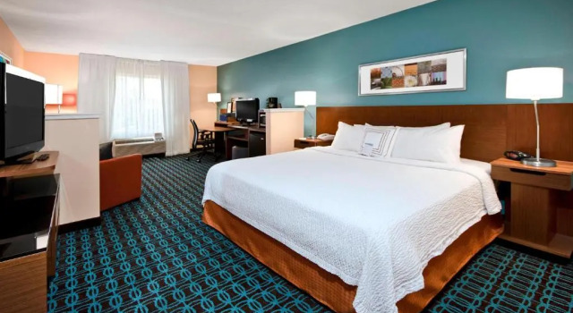 Люкс Fairfield Inn & Suites Raleigh Durham Airport Research Triangle Park