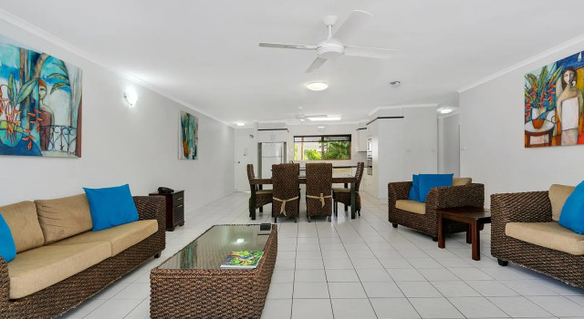 Апартаменты Standard Roydon Beachfront Apartments