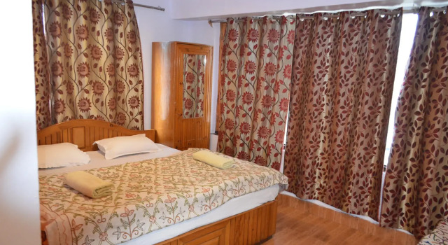 Hotel Palestine, Забронировать Отель Пахалгам Jammu & Kashmir Ski