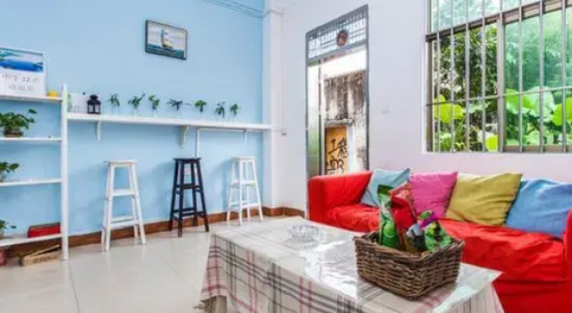 Left-hand hostel in Xichong,shenzhen, Rezerwuj Hostel Hotele w Shenzhen z parkingiem, Parking