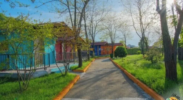 Abana Albatros Bungalow ve Restoran, Забронировать Гостевой дом Абана Черноморский регион Турции
