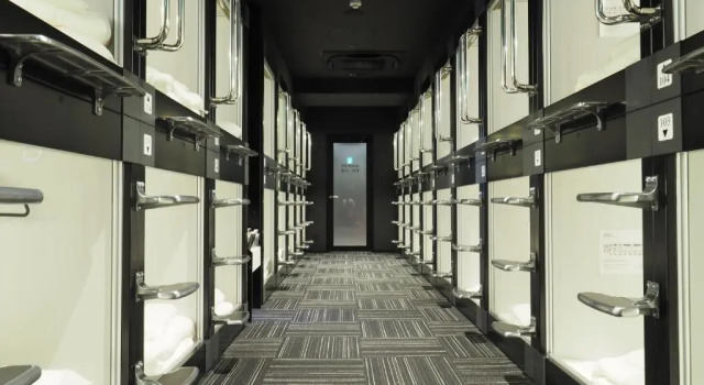Мужская капсула Economy LEO YU Capsule Hotel Nishifunabashi