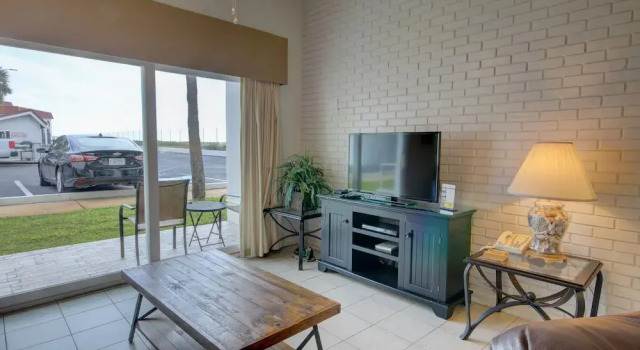 612 El Matador 1 Bedroom Condo by RedAwning, Book Hotel Fort Walton Beach Emerald Coast
