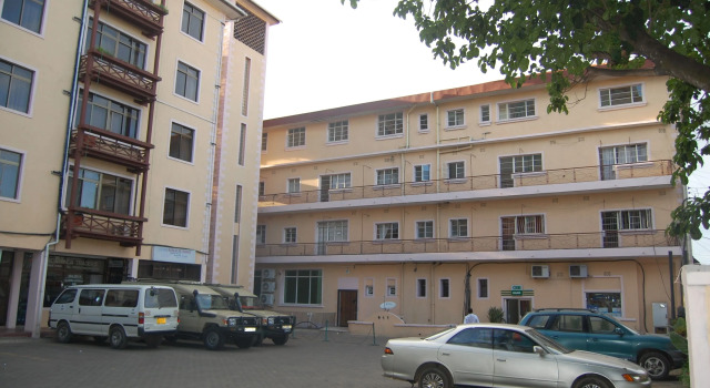 New Safari Hotel