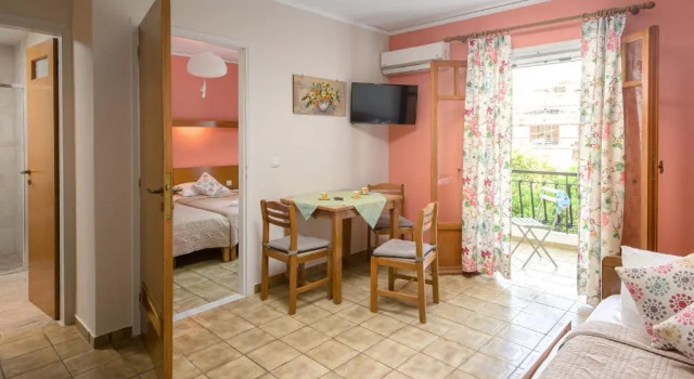 Апартаменты c 1 комнатой Oasis Apartments