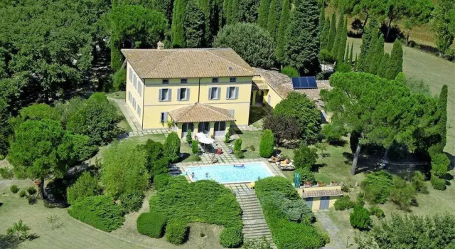 Villa Poggio Falcone, Забронировать Отель Кьюси Val di Chiana