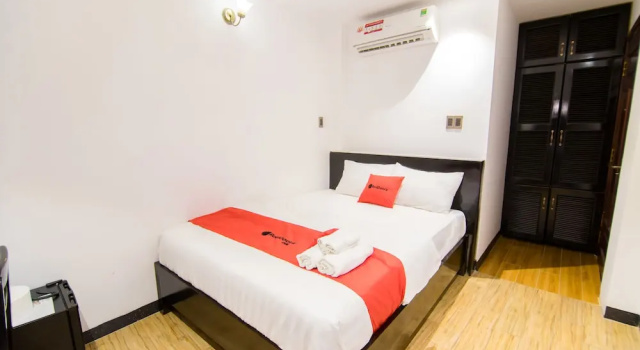 Двухместный номер Standard RedDoorz Plus near Ba Chieu Local Market